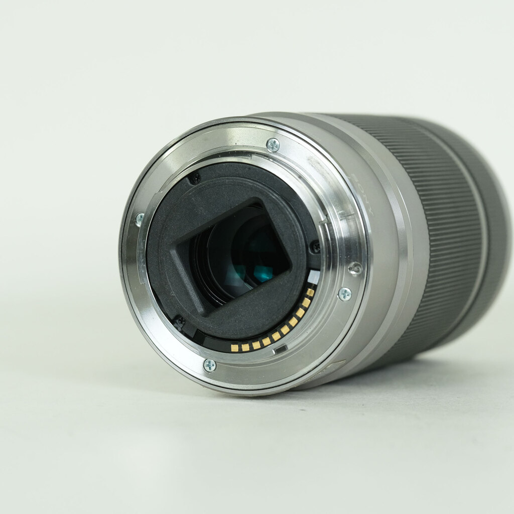 SONY E 55-210mm F4.5-6.3 OSS SEL55210