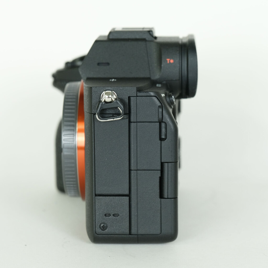 SONY α7 IV(ILCE-7M4) SONY α7 IV(ILCE-7M4)