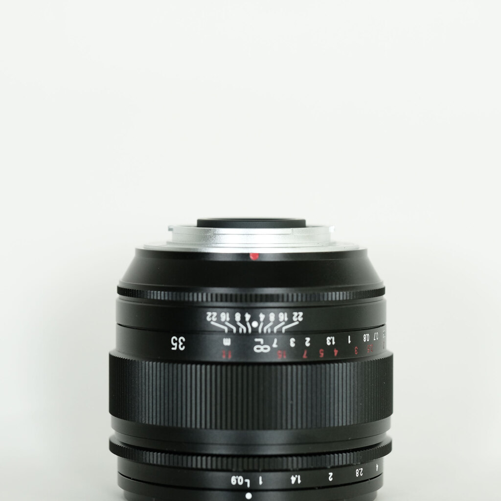 Voigtlander NOKTON 35mm F0.9 aspherical [フジフイルムX用]