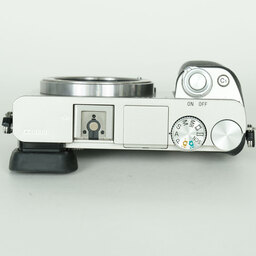 SONY α6000(ILCE-6000) SONY α6000(ILCE-6000)