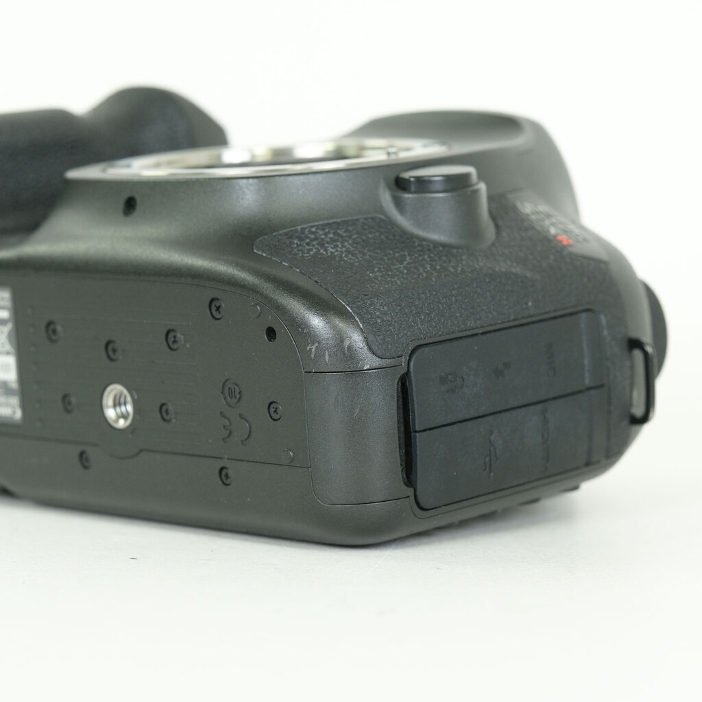 Canon EOS 5Ds / 5DsR