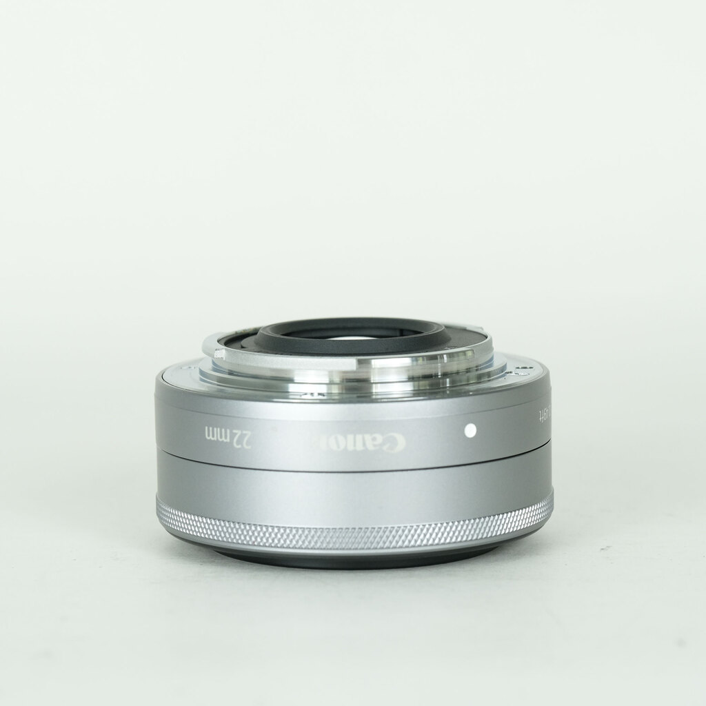 Canon EF-M22mm F2 STMの出品 | ONE SCENE（ワンシーン）