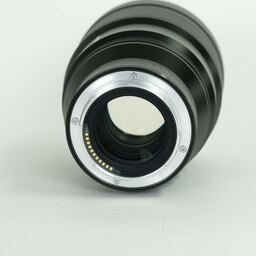 Nikon NIKKOR Z 135mm f/1.8 S Plena