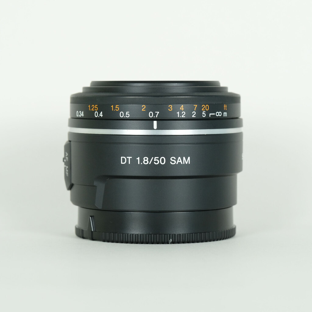 SONY DT 50mm F1.8 SAM SAL50F18の出品 | ONE SCENE（ワンシーン）