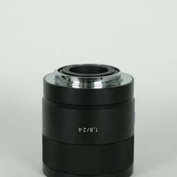 SONY Sonnar T* E 24mm F1.8 ZA SEL24F18Z SONY Sonnar T* E 24mm F1.8 ZA SEL24F18Z