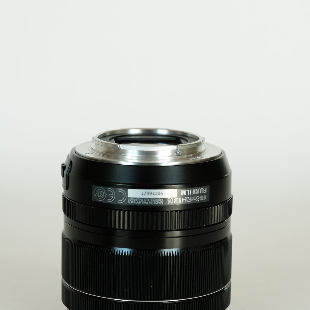 FUJIFILM XF18-55mmF2.8-4 R LM OIS