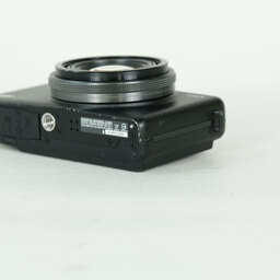OLYMPUS XZ-1 ブラック