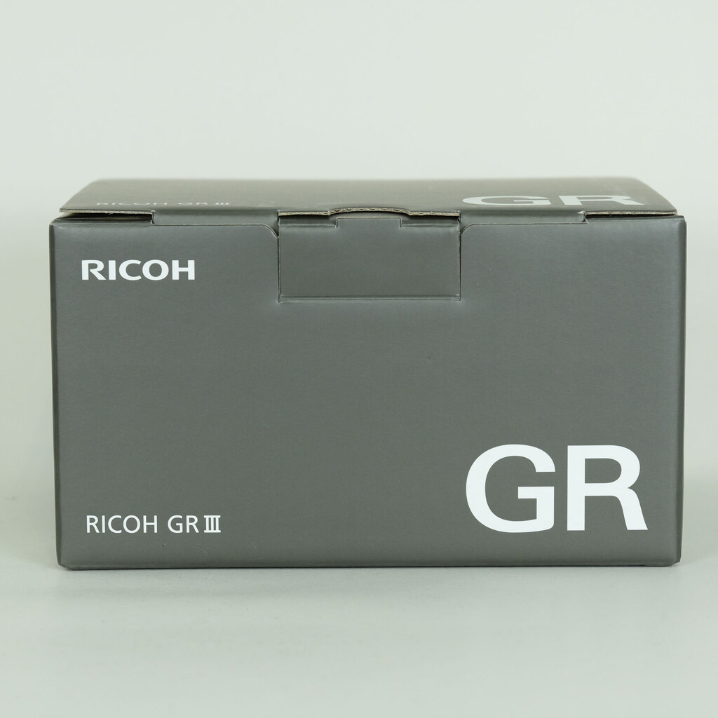 RICOH GR III