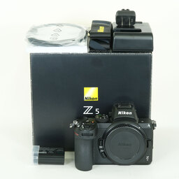 Nikon Z5