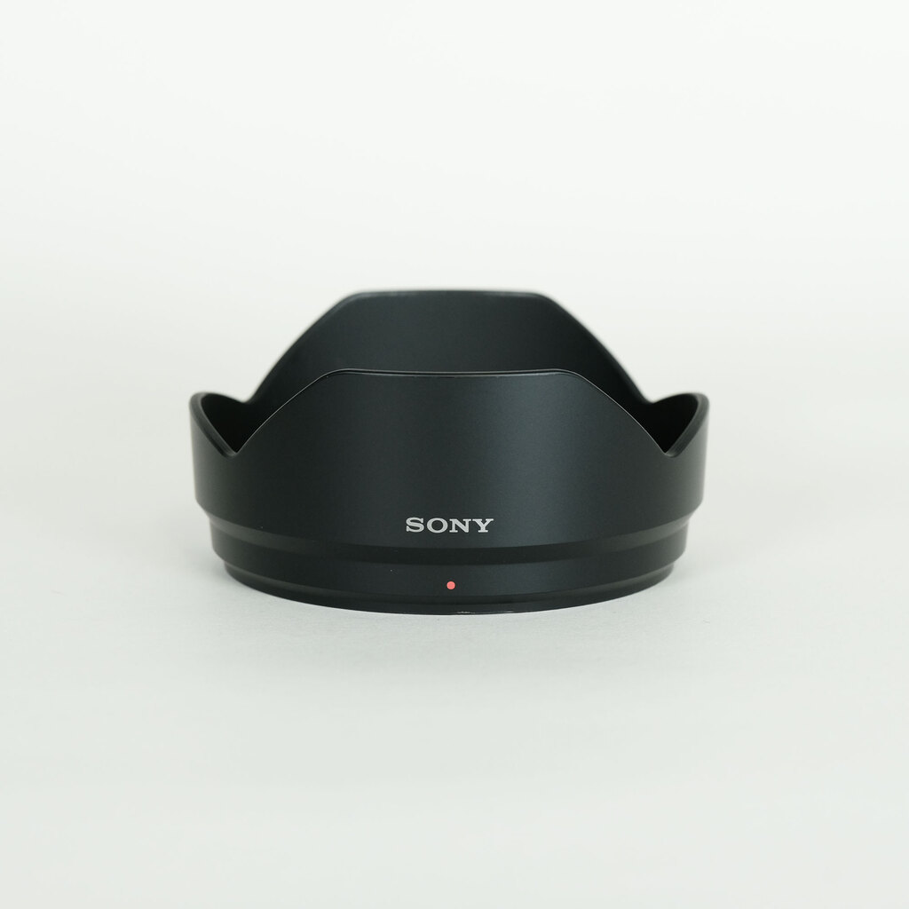 SONY E 10-18mm F4 OSS SEL1018