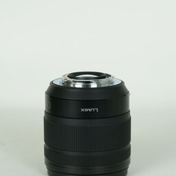 Panasonic LUMIX G VARIO 12-60mm / F3.5-5.6 ASPH. / POWER O.I.S. Panasonic LUMIX G VARIO 12-60mm / F3.5-5.6 ASPH. / POWER O.I.S.