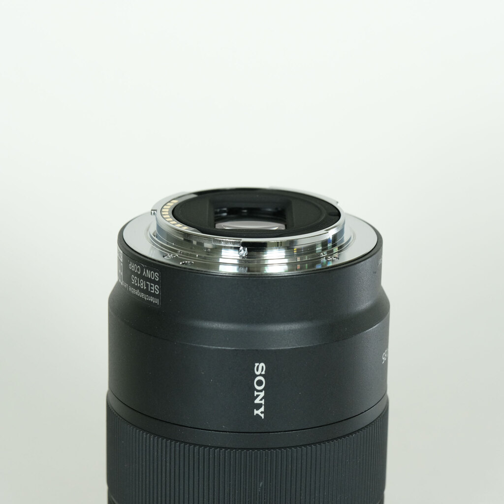 SONY E 18-135mm F3.5-5.6 OSS SEL18135 SONY E 18-135mm F3.5-5.6 OSS SEL18135