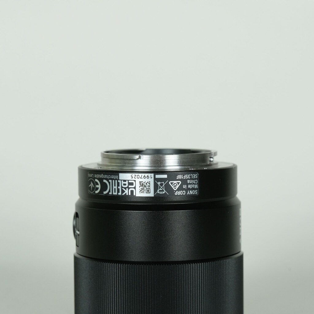 SONY FE 35mm F1.8 SEL35F18Fの出品 | ONE SCENE（ワンシーン）
