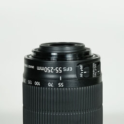 Canon EF-S55-250mm F4-5.6 IS STM