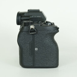 SONY α7R IV(ILCE-7RM4) SONY α7R IV(ILCE-7RM4)