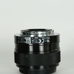 SONY E 35mm F1.8 OSS SEL35F18 SONY E 35mm F1.8 OSS SEL35F18