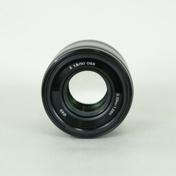 SONY E 50mm F1.8 OSS SEL50F18