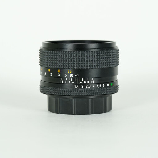 Carl Zeiss Planar T* 50mmF1.4を徹底解説。作例から中古相場まで