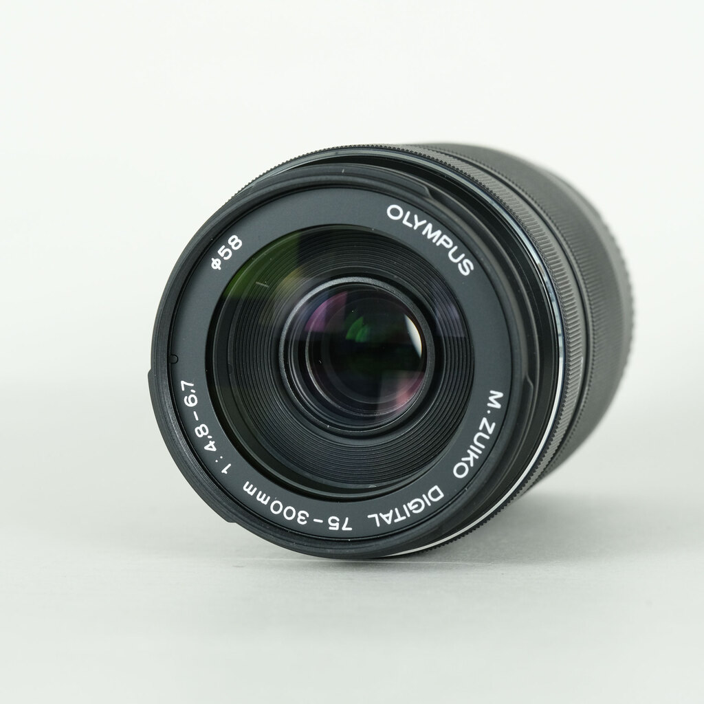 OLYMPUS M.ZUIKO DIGITAL ED 75-300mm F4.8-6.7 IIの出品 | ONE SCENE