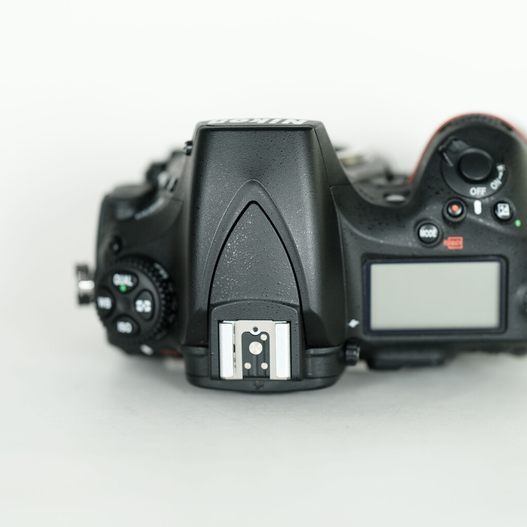 Nikon D810