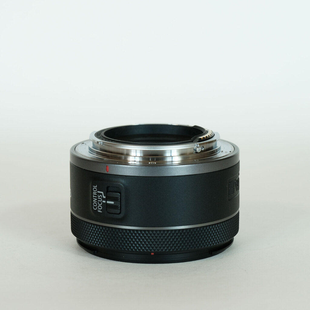 Canon RF50mm F1.8 STM