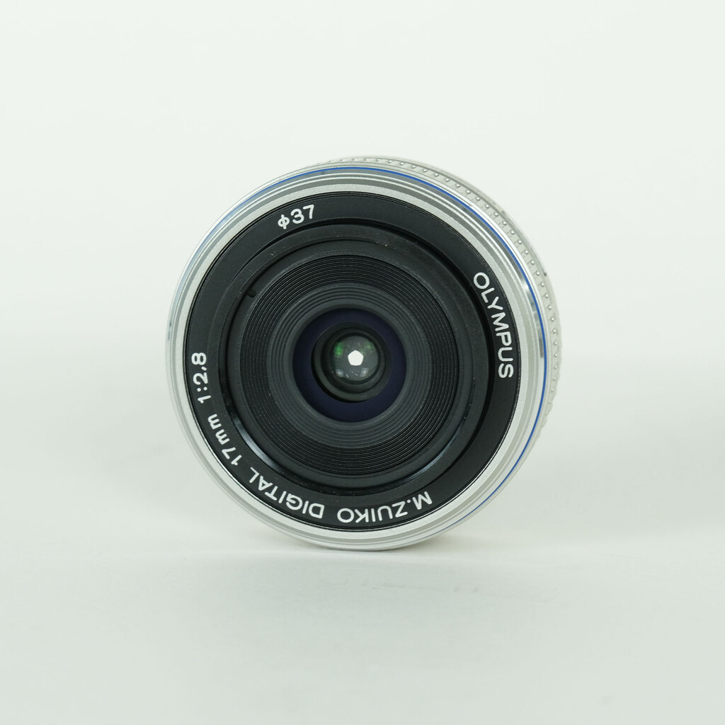 OLYMPUS M.ZUIKO DIGITAL 17mm F2.8 シルバーの出品 | ONE SCENE（ワン