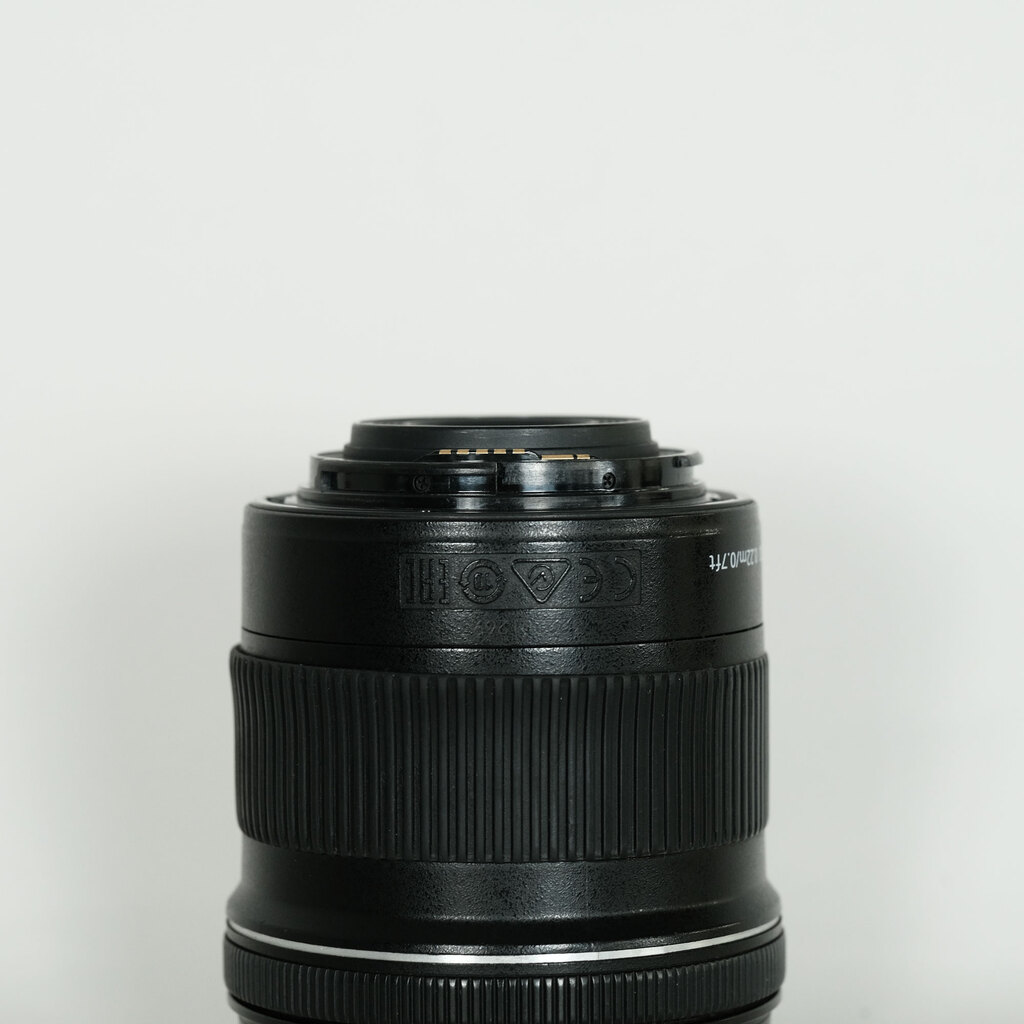 Canon EF-S10-18mm F4.5-5.6 IS STM