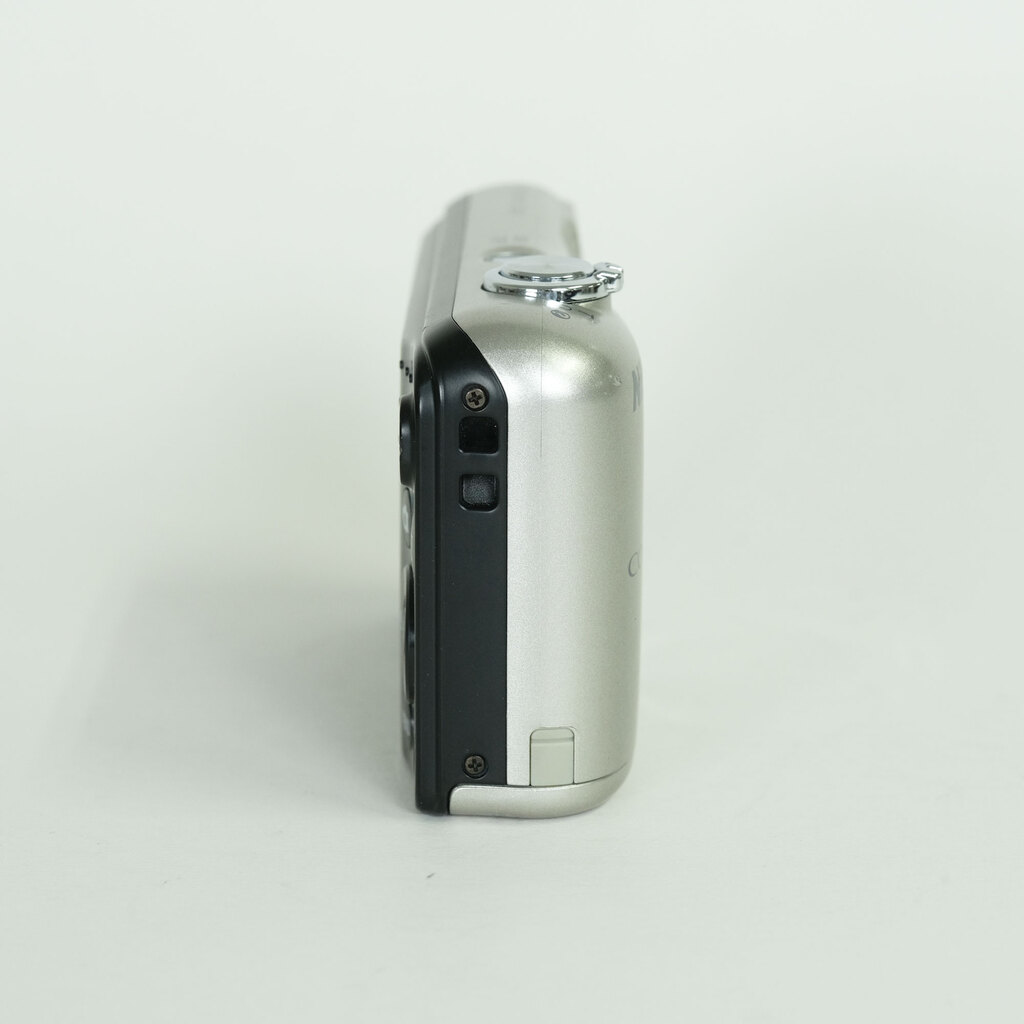 Nikon COOLPIX A10 シルバー