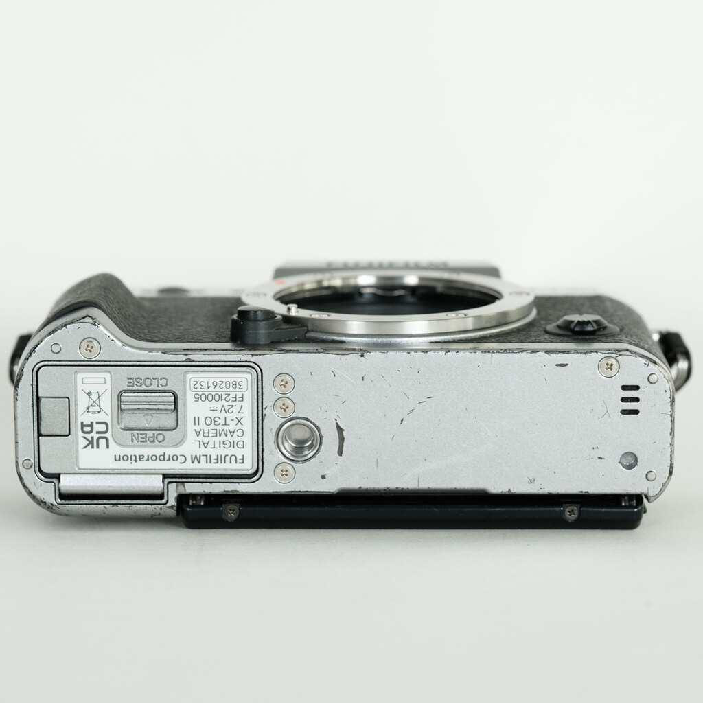 FUJIFILM X-T30 II