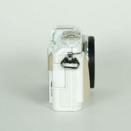 OLYMPUS PEN Lite E-PL7 ボディ ホワイト OLYMPUS PEN Lite E-PL7 ボディ ホワイト