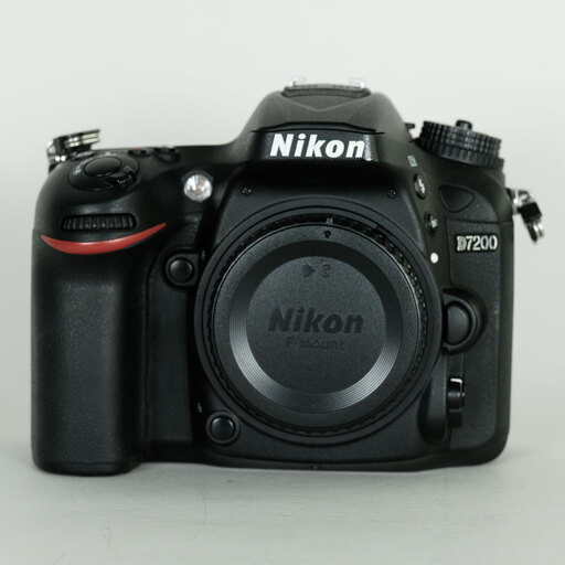 Nikon D7200