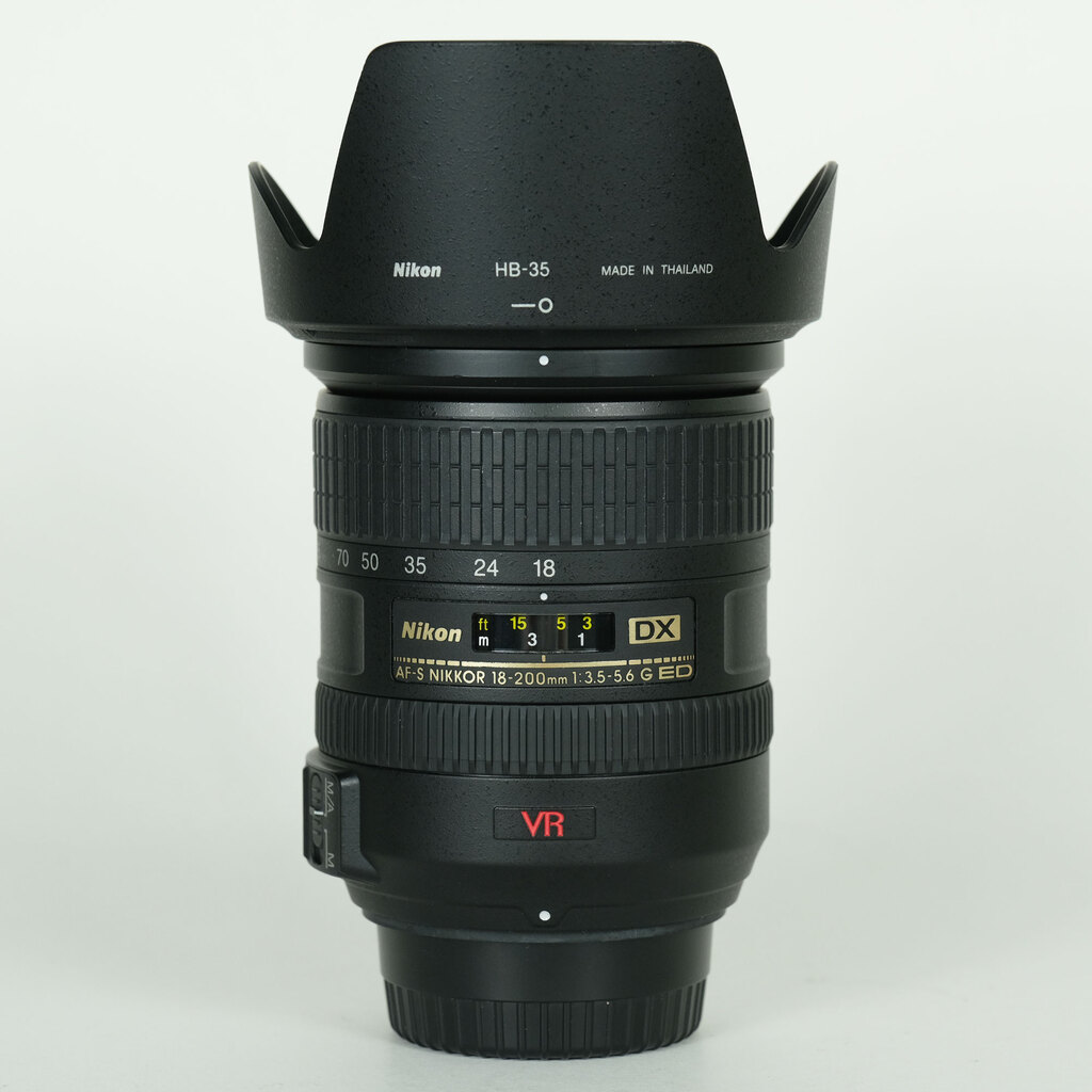 Nikon AF-S DX VR Zoom-Nikkor 18-200mm F3.5-5.6G IF-ED