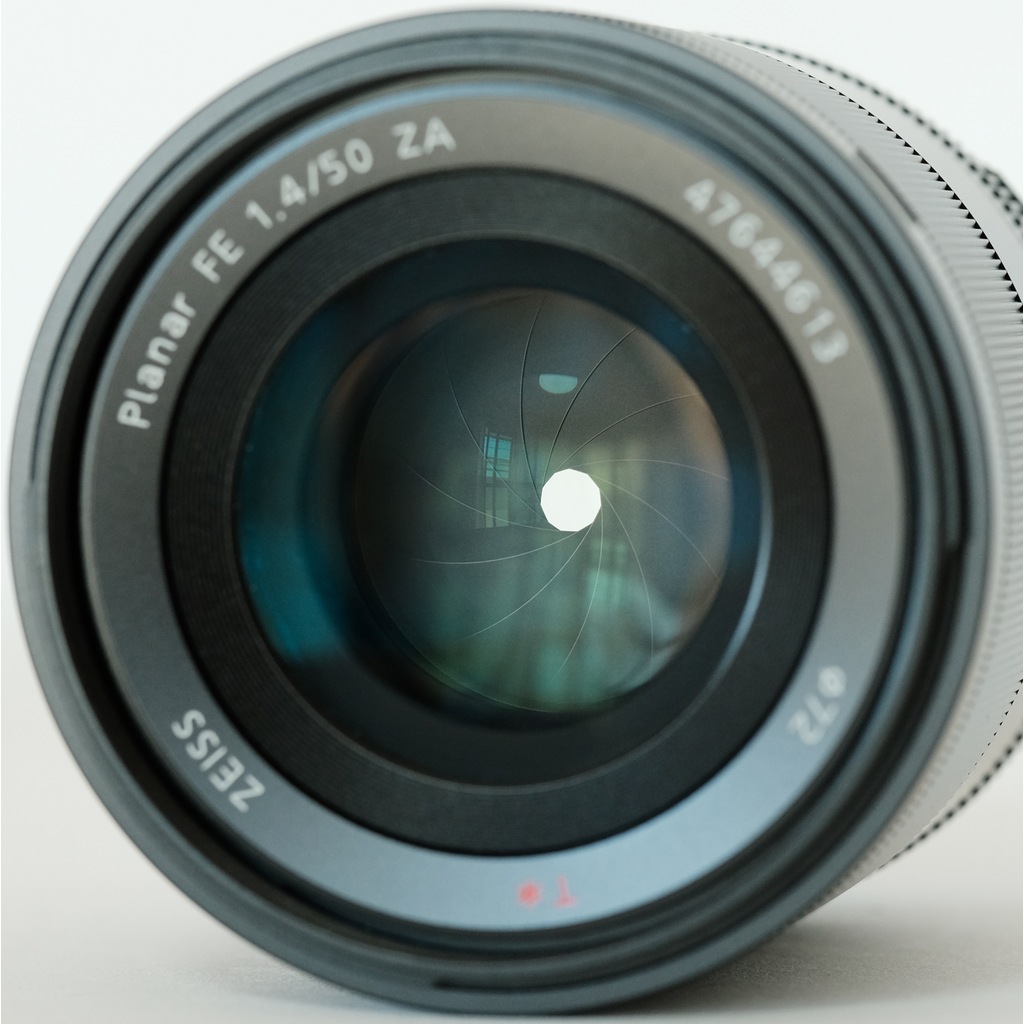 SONY Planar T* FE 50mm F1.4 ZA SEL50F14Zの出品 | ONE SCENE（ワン