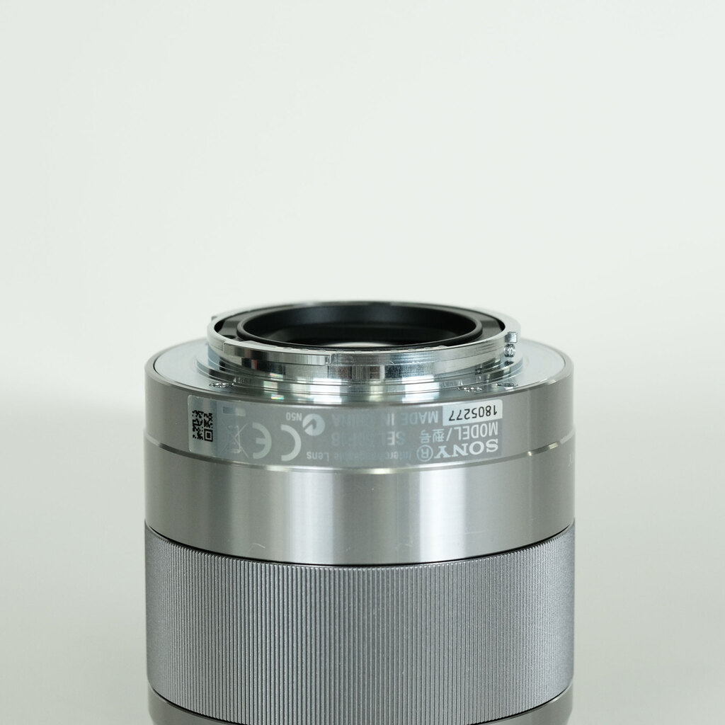 SONY E 50mm F1.8 OSS SEL50F18