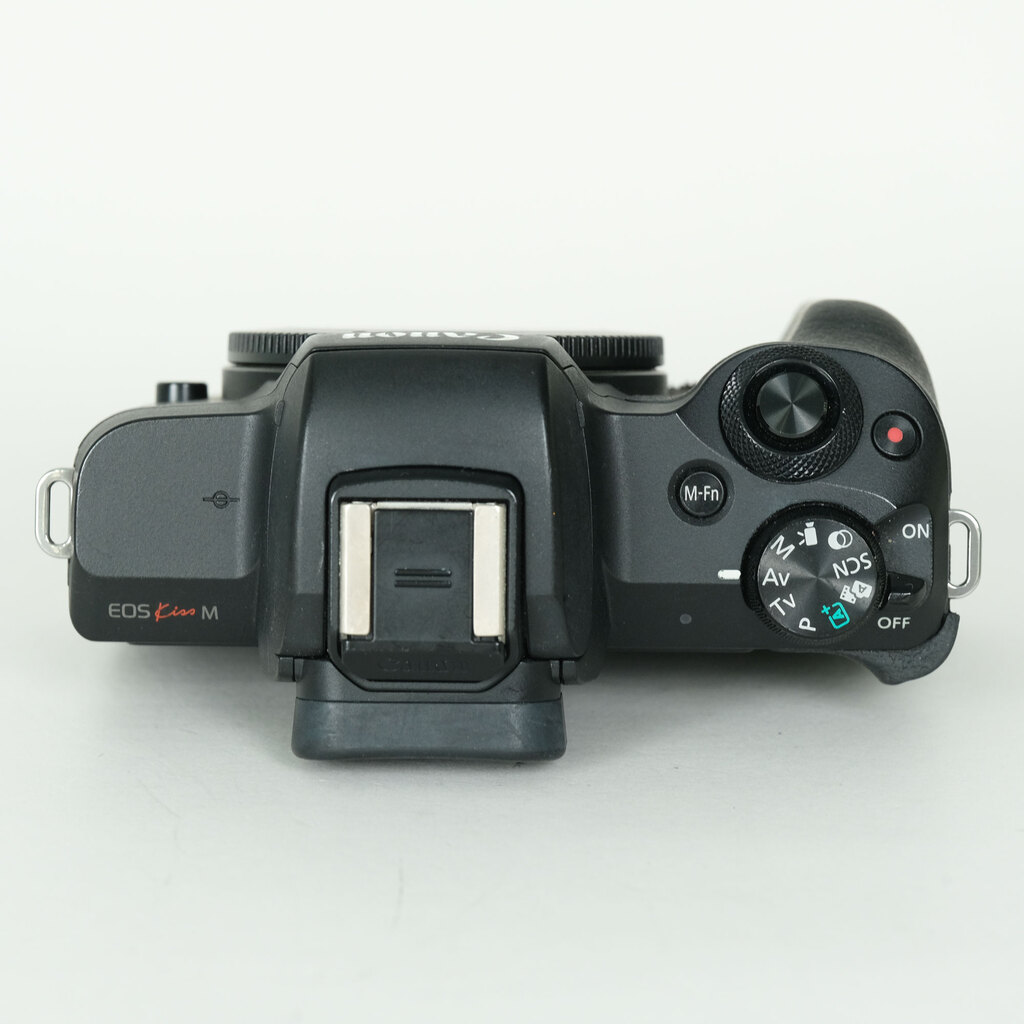 Canon EOS Kiss Mの出品 | ONE SCENE（ワンシーン）
