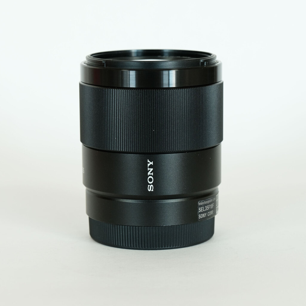 SONY FE 35mm F1.8 SEL35F18F SONY FE 35mm F1.8 SEL35F18F