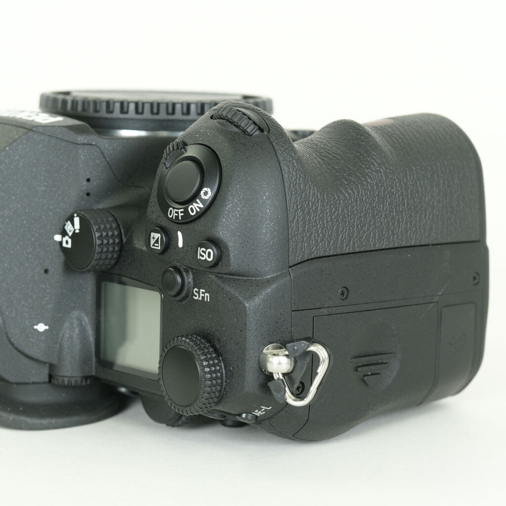 PENTAX K-3 Mark III PENTAX K-3 Mark III