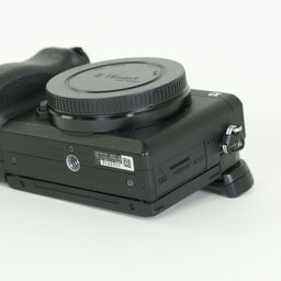 SONY α6400（ILCE-6400）