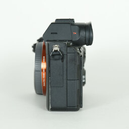 SONY α7 III(ILCE-7M3) SONY α7 III(ILCE-7M3)