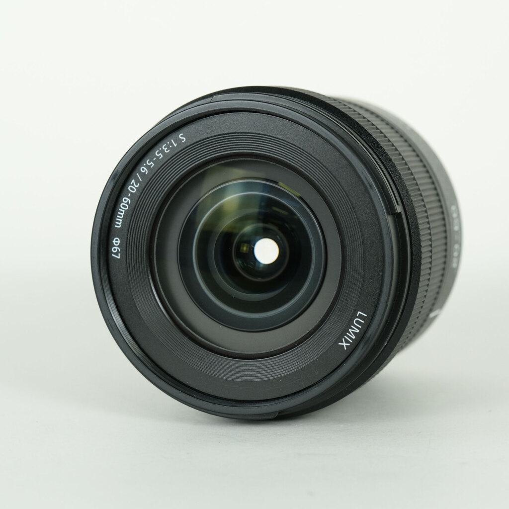 Panasonic LUMIX S 20-60mm F3.5-5.6の出品 | ONE SCENE（ワンシーン）