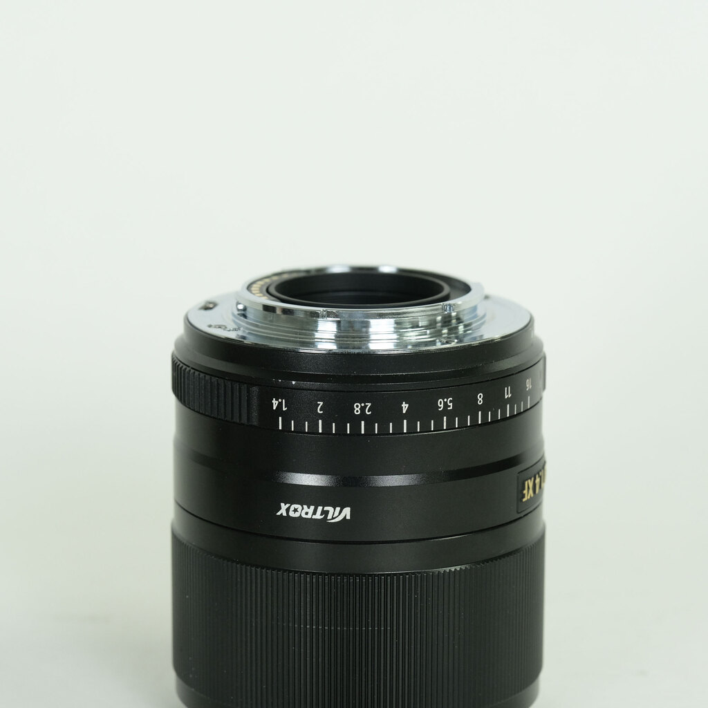 VILTROX AF 33mm F1.4 (フジフイルムX用)