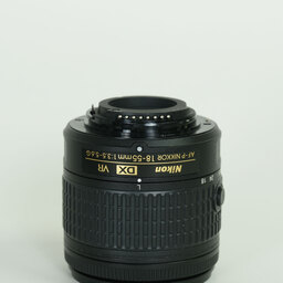 Nikon AF-P DX NIKKOR 18-55mm F3.5-5.6G VR