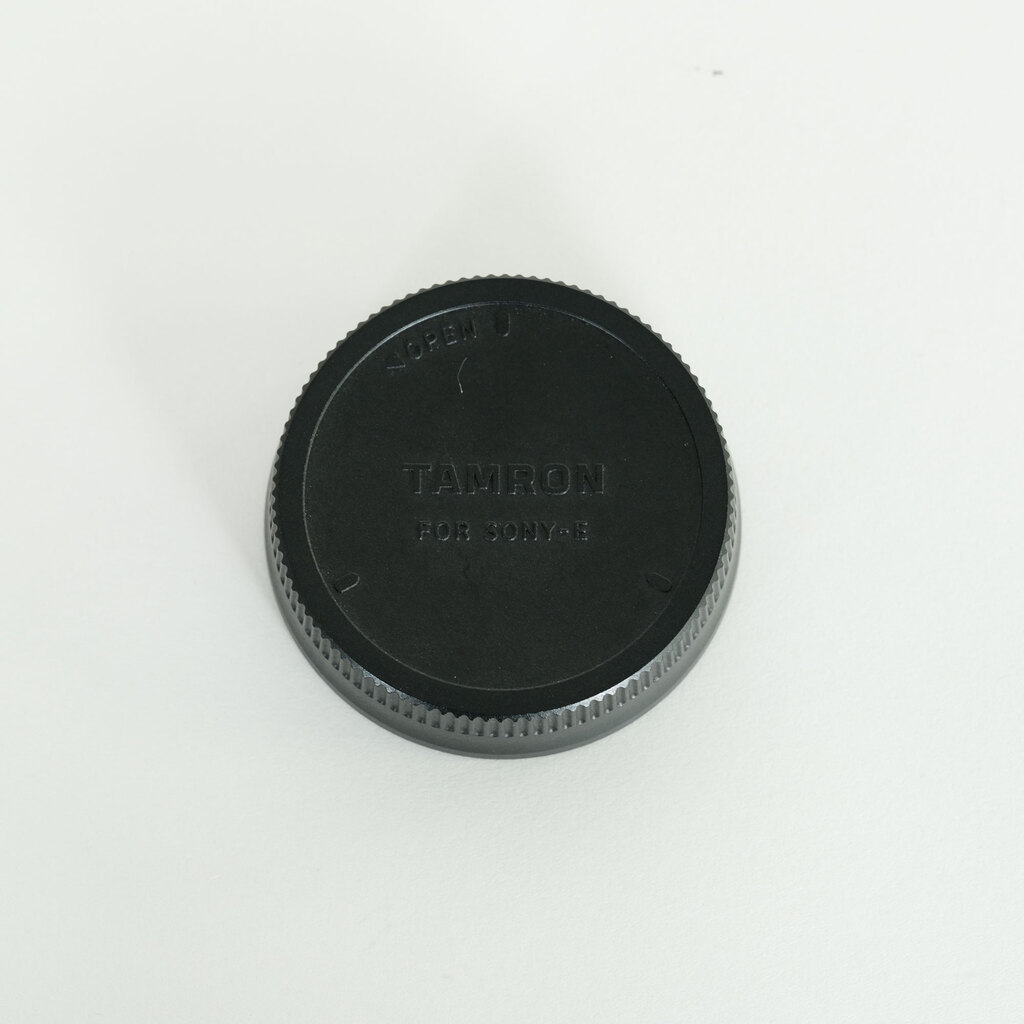 TAMRON 70-180mm F/2.8 Di III VXD (Model A056) [ ソニーE用 ]