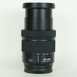 Panasonic LUMIX S 28-200mm F4-7.1 MACRO O.I.S.