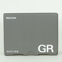 RICOH GR III