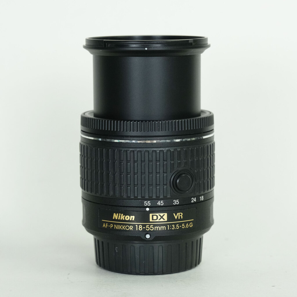 Nikon AF-P DX NIKKOR 18-55mm F3.5-5.6G VR Nikon AF-P DX NIKKOR 18-55mm F3.5-5.6G VR