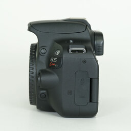 Canon EOS Kiss X9