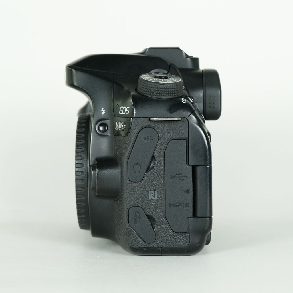 Canon EOS 80D Canon EOS 80D