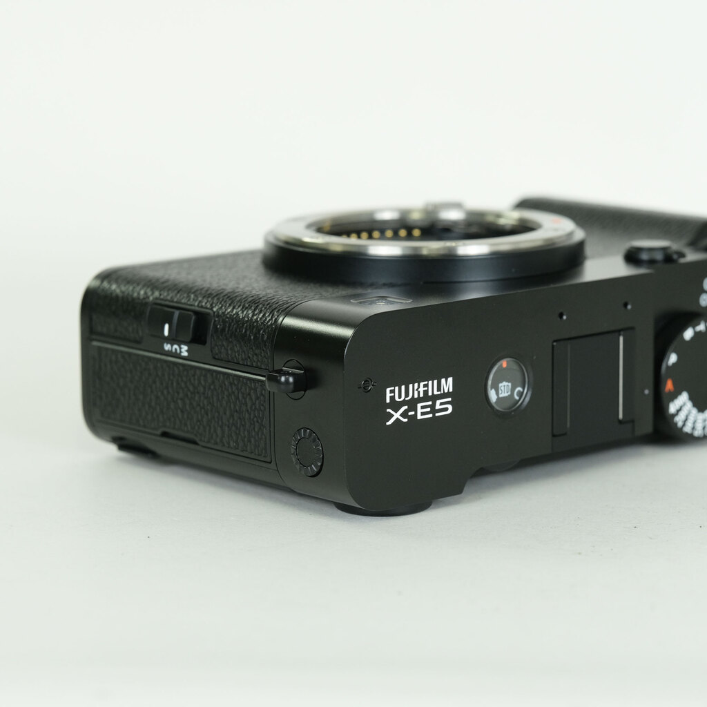 FUJIFILM X-E5 FUJIFILM X-E5