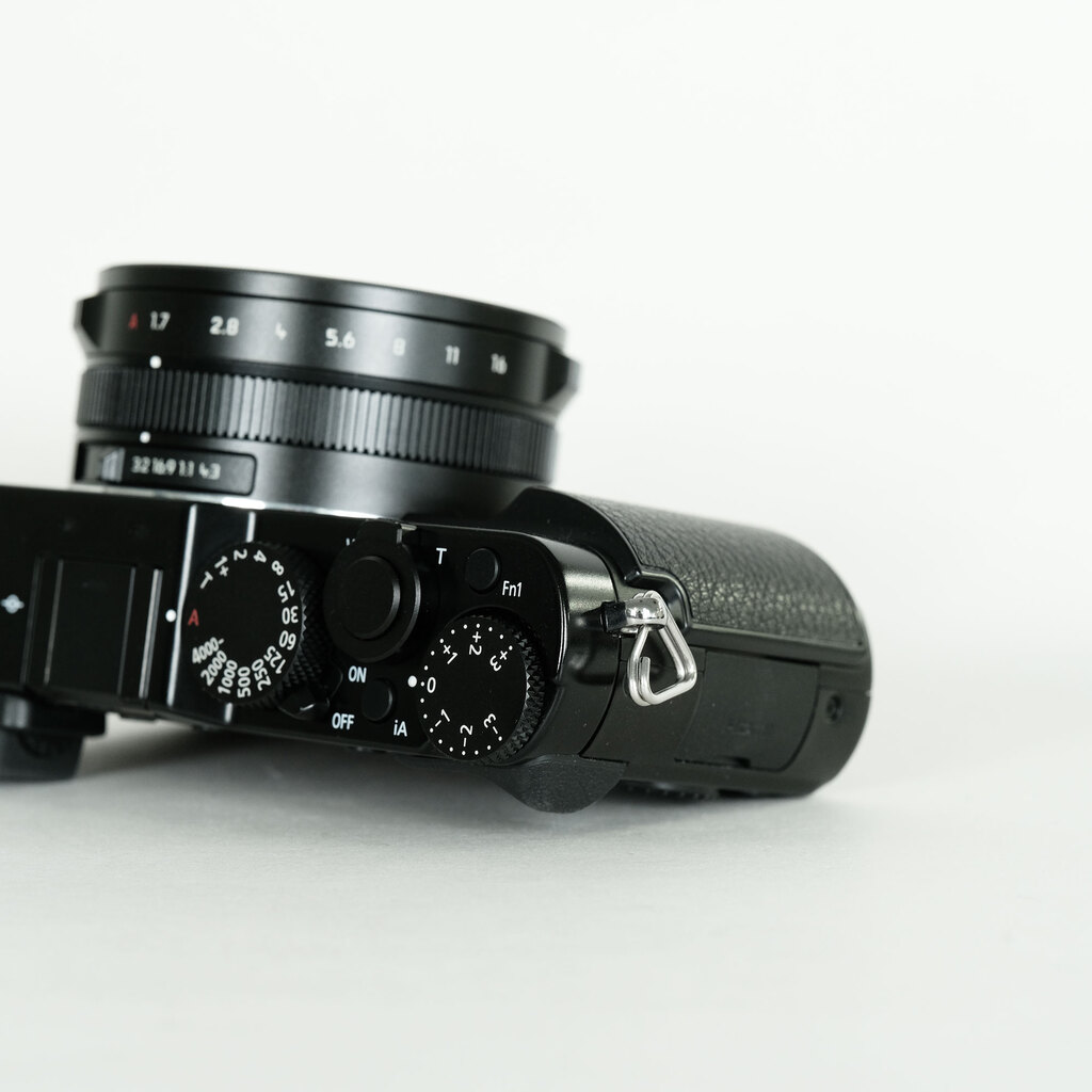 Panasonic LUMIX DC-LX100M2